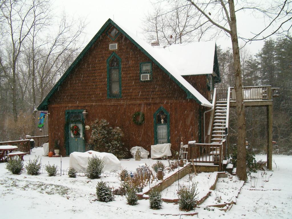 Ebenezer House Bed & Breakfast Burtonsville Экстерьер фото